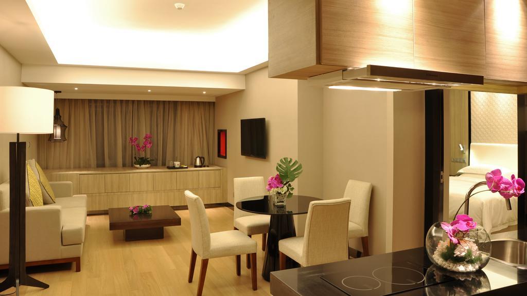 M Hotel Chengdu Room photo